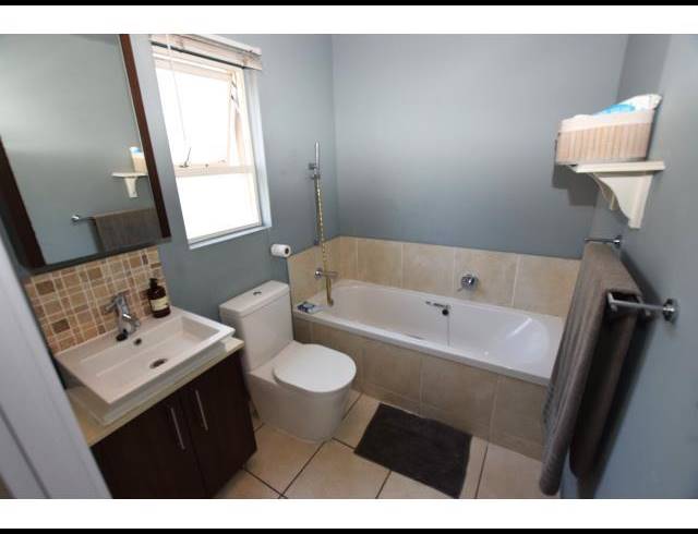 1 BEDROOM APARTMENT FOR SALE IN PAULSHOF